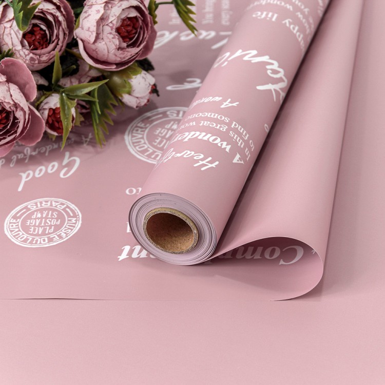 1662/6064 Плёнка 0,58*10м матовая с печатью "Good Luck" 65мкм Пудровый-6064 1/30 1662/6064 Плёнка 0,58*10м матовая с печатью "Good Luck" 65мкм Пудровый-6064 1/30