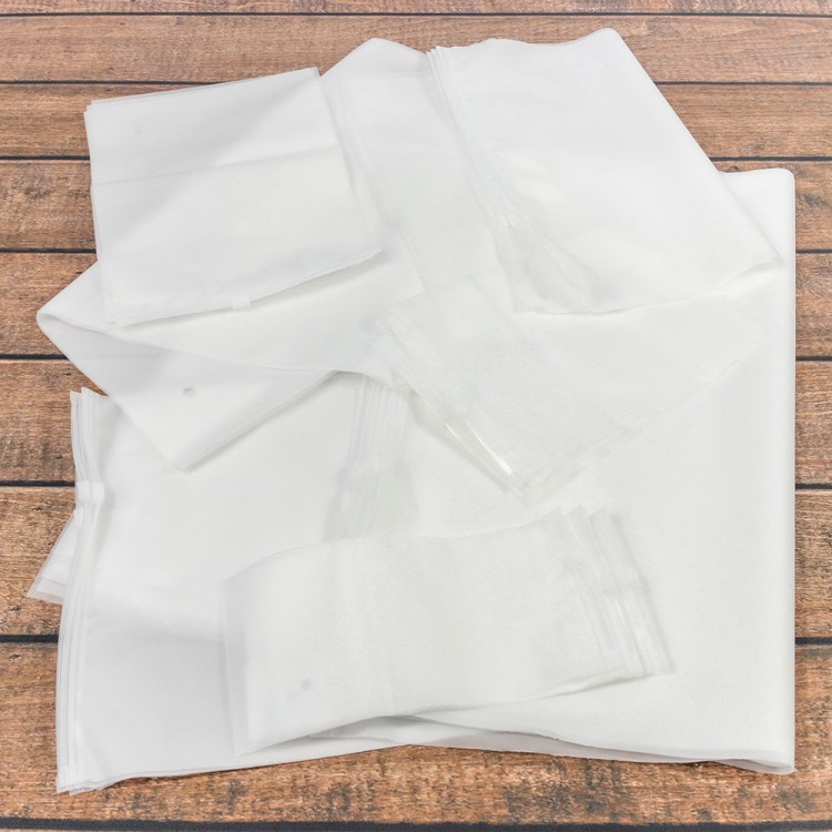 4070-1520 Пакет упаковочный с замком слайдер 15*20 (50 шт.) матовый с отверстием для воздуха 140мкм 1/50