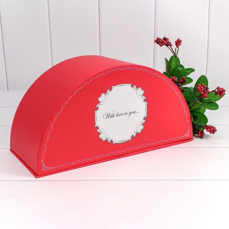 720140/2 Коробки Полукруглые Набор 1/2 31*15,7*13,2 "Сюрприз" Красный 1/18