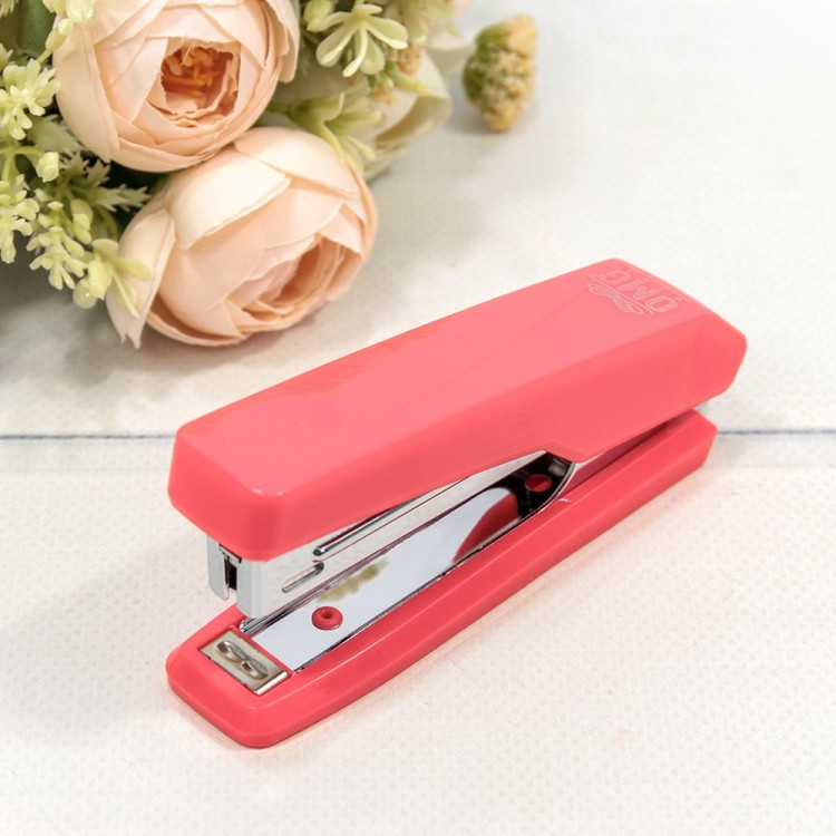 0002014/4 Степлер 11*4,5*2,5 Светло-красный 1/24 1/240 0002014/4 Степлер 11*4,5*2,5 Светло-красный 1/24 1/240