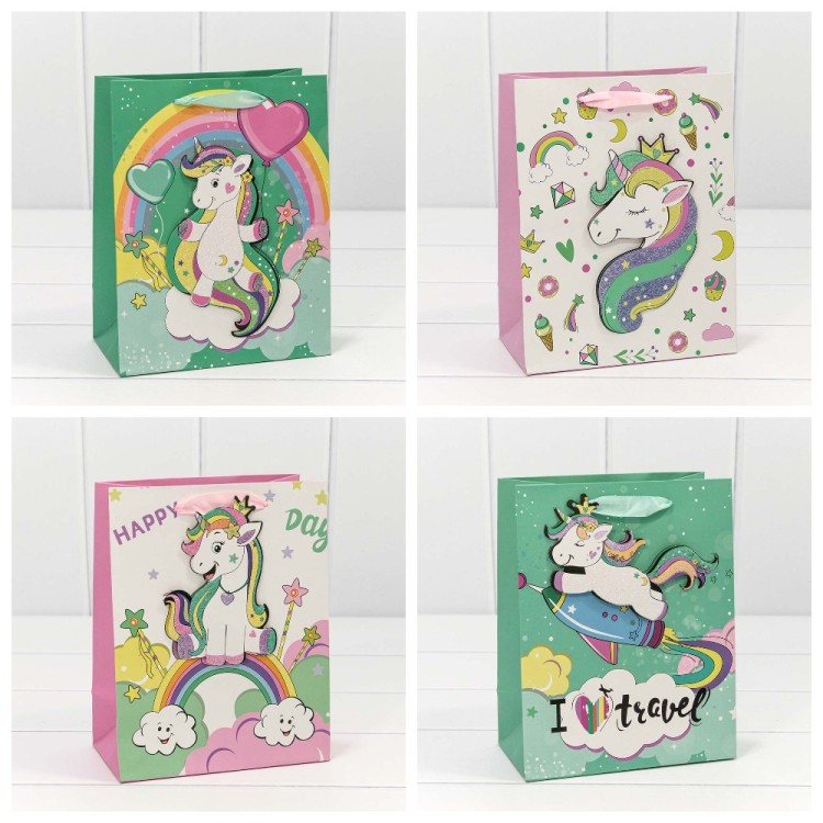 000303E Пакет подарочный с 3D аппликацией "Единорог" (микс) 18*23*10 1/20 1/360