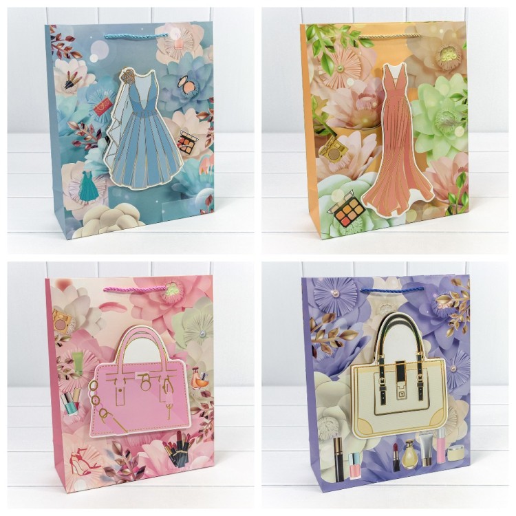 000318C Пакет подарочный с 3D аппликацией "Детский" (микс 318) 26*32*10 210г 1/20 1/240