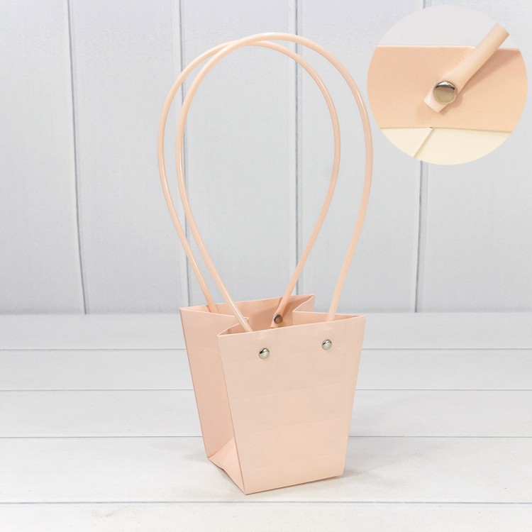 000168H/33 Пакет подарочный "Ваза для цветов" 12,5*12*8 "Квадраты" Персиковый 1/10 1/200