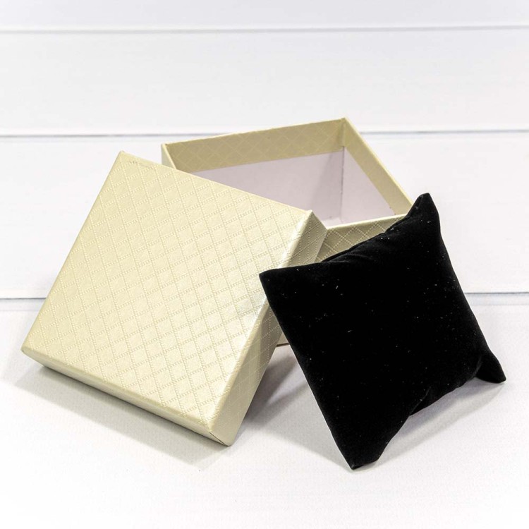 61299/3 Коробка квадратная 9*9*5,5 под часы "Ромбики" Бежевый 1/12 1/240