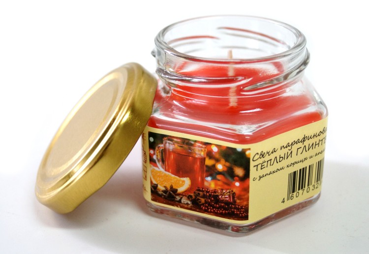 24004205912805 ТЕПЛЫЙ ГЛИНТВЕЙН Свеча парафиновая в баночке с ароматом корицы и апельсина
